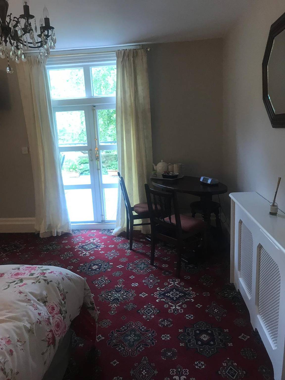 Entire holiday apartment, Beautiful Garden Double Room with private Access in Rostrevor, County Down