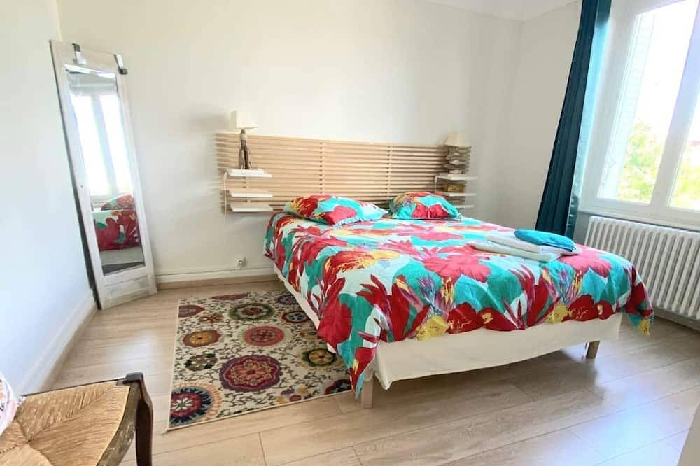 New: Pleasant house with garden in Issoire in Issoire, Macizo Central