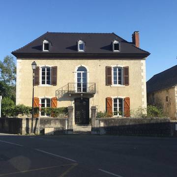 Cottage pour 3 personnes, avec jardin dans Vallée d'Ossau