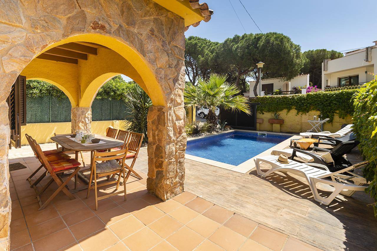 Ref. Punta Milà: house with private pool near Cala Montgó. in l'Escala, Oberampurien