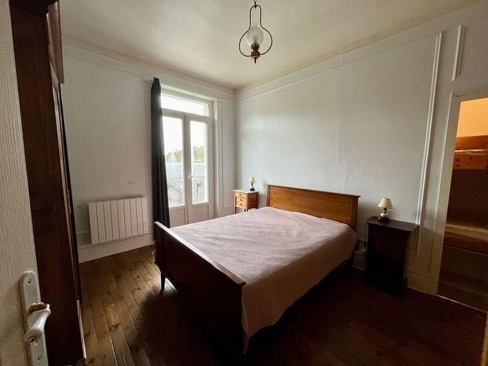 Gîte pour 4 personnes, avec balcon dans Office de Tourisme La Bourboule - 4