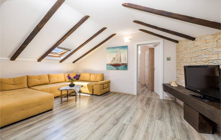 Ferienhaus mit Meerblick für 4 Personen, mit Pool und Terrasse in Kvarner Bucht - 3