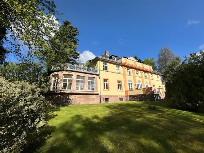 Ferienwohnung für 3 Personen, mit Balkon und Sauna in Kassel