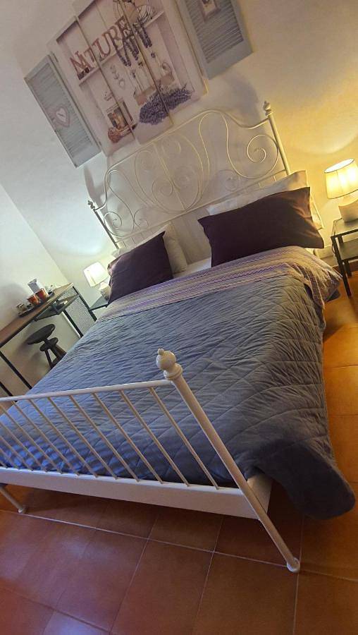 Triple Room with Private Bathroom in Sabaudia, Pontinische Ebene