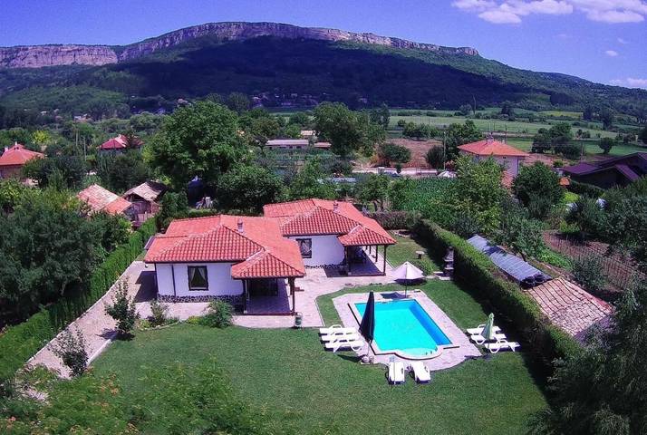 Villa pour 5 personnes, avec vue ainsi que piscine et jardin en Bulgarie - 3