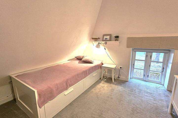 Ganze Wohnung, Allergikerfreundliche Ferienwohnung WattLütt mit Terrasse & Parkplatz in Oevenum in Nordfriesische Inseln (Schleswig-Holstein) (Schleswig-Holstein), Oevenum