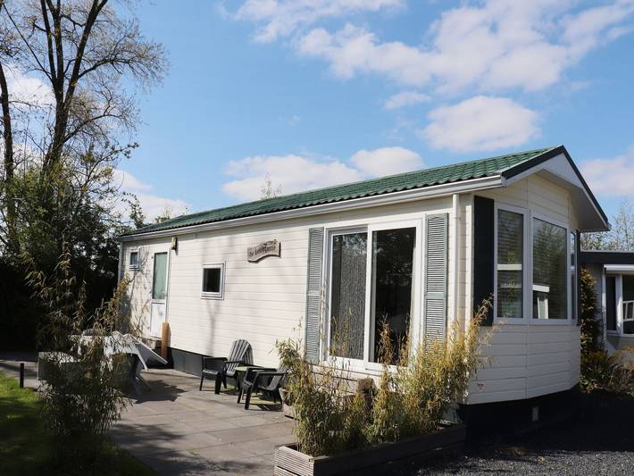 Ferienhaus für 6 Personen, mit Garten und Pool sowie Terrasse