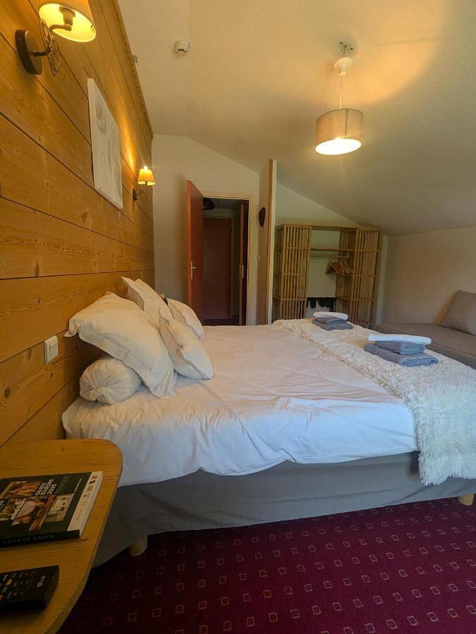 Hôtel pour 4 personnes, avec jardin et vue ainsi que sauna et piscine à Montclar - 4