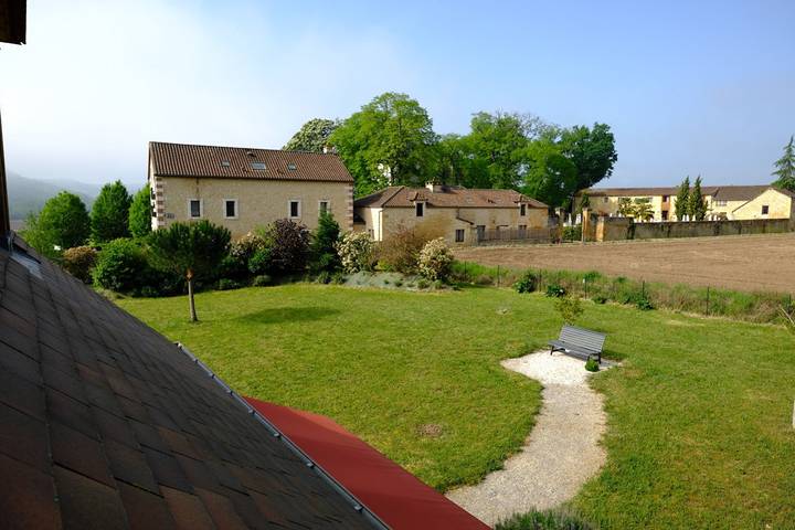 Location de vacances pour 6 personnes, avec terrasse et jardin à Saint-Vincent-de-Cosse - 4