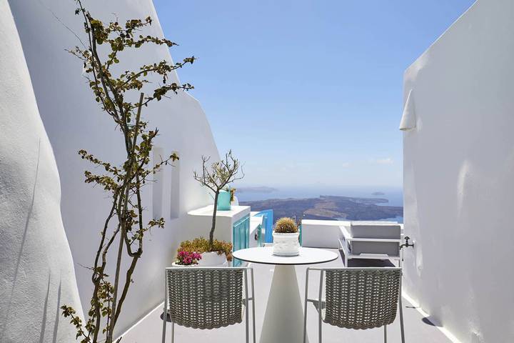 Location de vacances pour 3 personnes, avec terrasse et jacuzzi dans Firostefani - 2