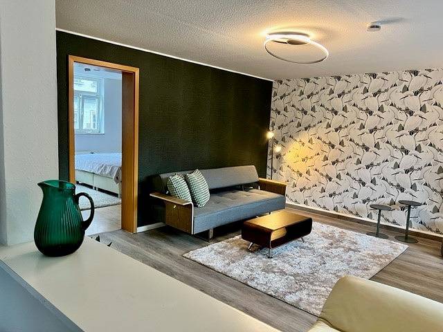 Ganze Ferienwohnung, City & Business Appartements Arnstadt - Zim 2, City Appartement , 71m², 2 Schlafr.,1 Wohnr., Küche, Bad mit Dusche+Wc in Arnstadt, Thüringer Kernland