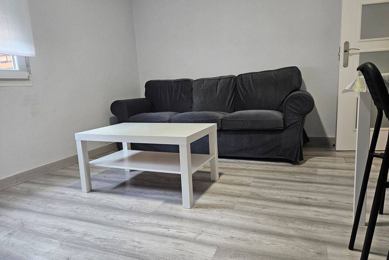 Apartamento entero, 1A114 Apartamento moderno de 3 habitaciones in Gijón, Costa Verde