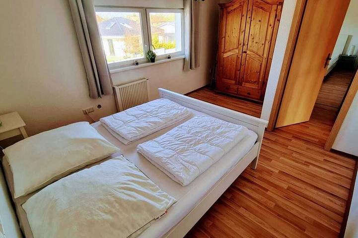 Ganze Wohnung, Wohnung \"Ankerplatz\" - hell und ruhig gelegen am Achterwasser in Krummin, Usedomer Norden