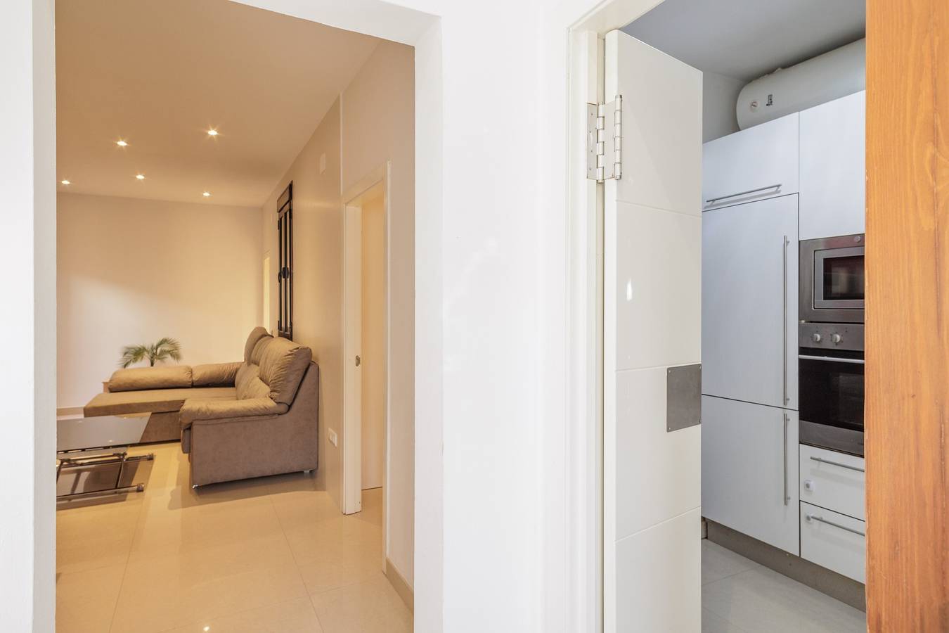 Appartement entier, Appartement « Gran Plaza » avec terrasse privée, Wi-Fi et climatisation in Nervión, Séville