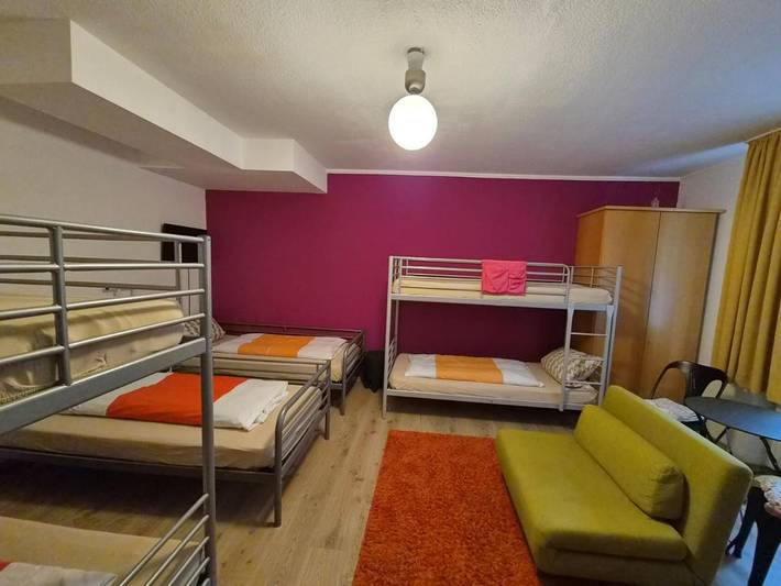 Hotel für 4 Personen, mit Garten in Bochum Total - 4