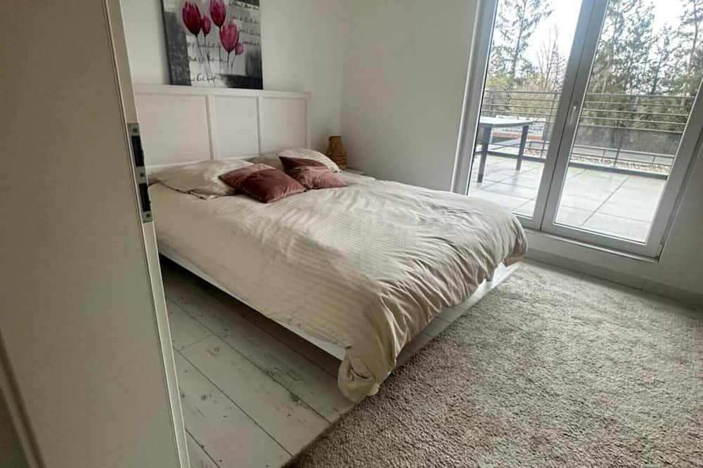 Holiday Home 'Résidence Foch' with Balcony and Wi-Fi in Lingolsheim, Strasbourg region