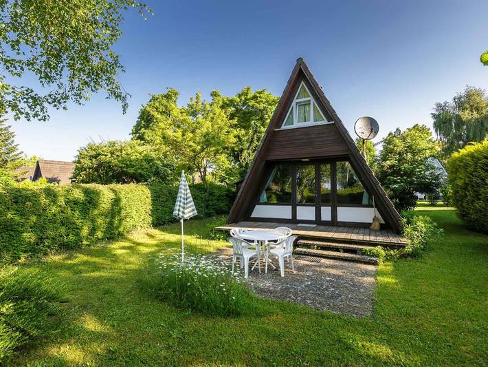 Ferienhaus für 4 Personen, mit Terrasse und Garten
