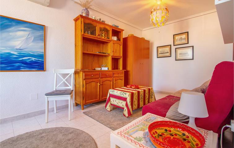 Gîte pour 4 personnes, avec terrasse et piscine à Torrevieja - 3
