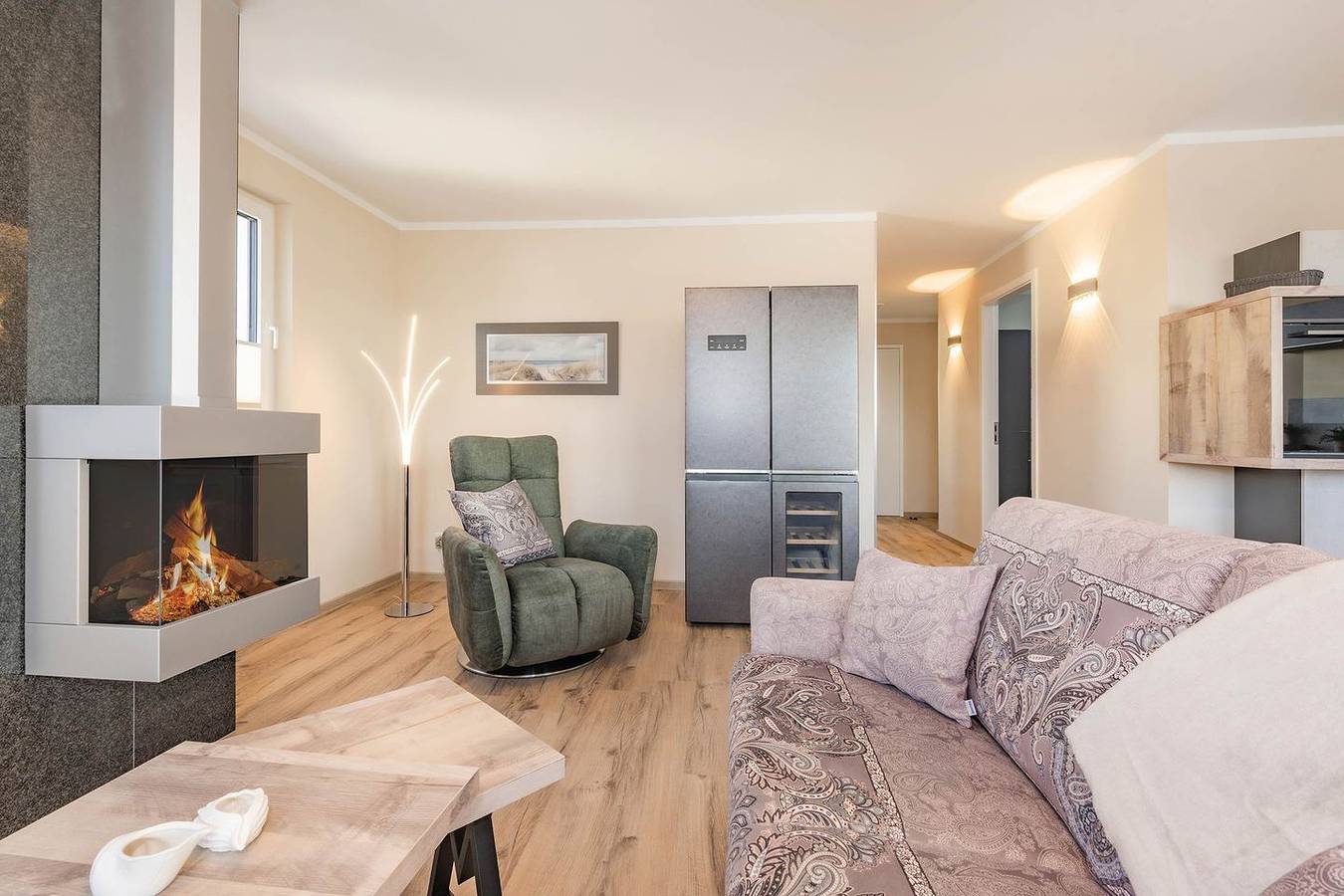 Ganze Wohnung, Villa Kamadori 07: Stilvolle Ferienwohnung mit Balkon, 150 m zum Strand in Drei Kaiserbäder, Heringsdorf