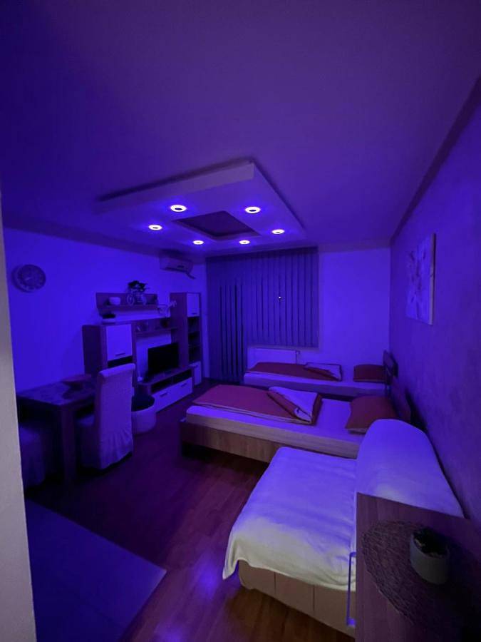 Gîte pour 3 personnes, avec vue ainsi que jardin et terrasse à Kladovo - 3