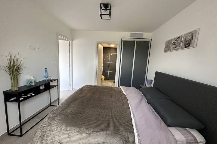 Appartement entier, Côte d’Opale, grand appartement (72m2) neuf à 200m de la plage et des dunes. in Sainte Cécile Plage, Camiers