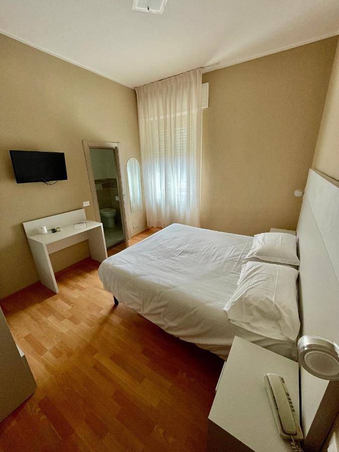 Piccolo Hotel in Rosignano Solvay, Rosignano Marittimo