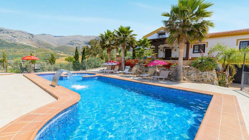 Casa rural para 8 personas, con piscina además de jacuzzi y balcón/terraza en Periana - 3