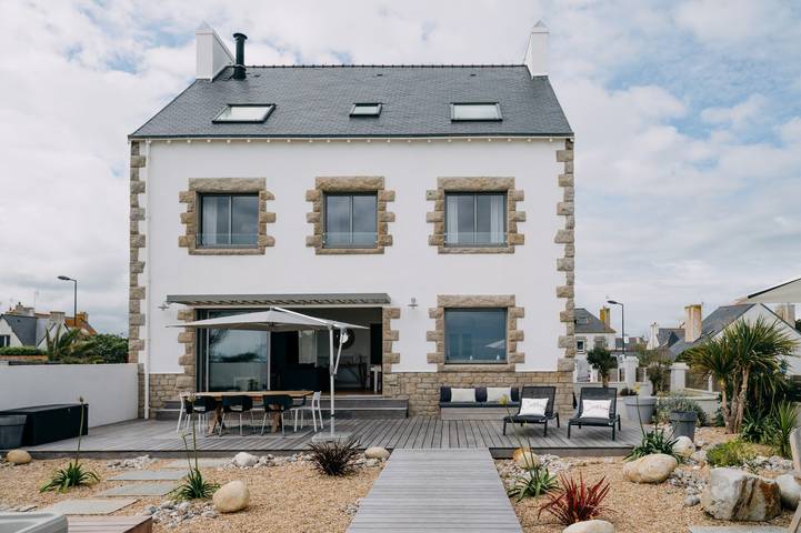 La Perle, maison 6 p, vue sur mer 180, jacuzzi in Lesconil, Plobannalec-Lesconil