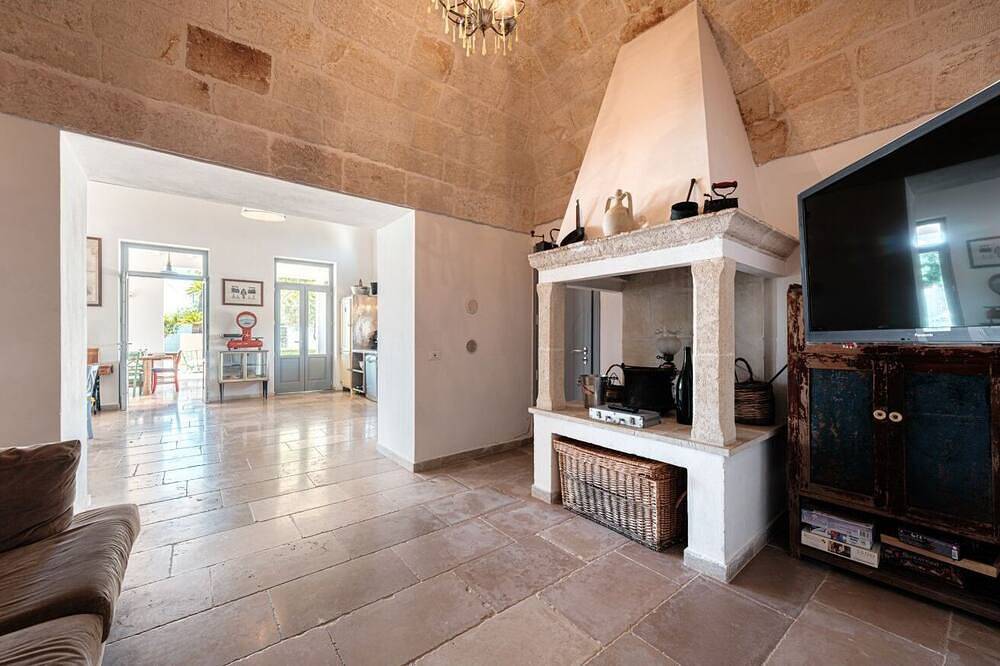 Grosszügige villa mit pool in Apulien in San Bartolomeo (Bari), Monopoli