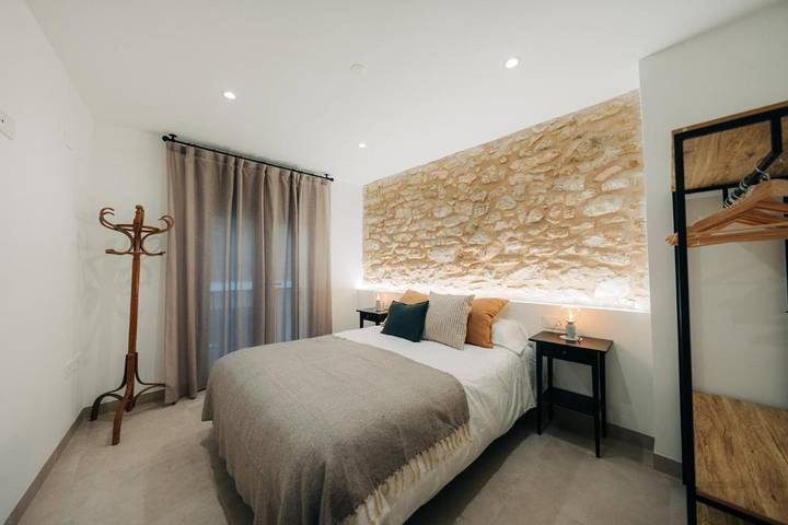 Casa rural para 9 personas, con jardín y vistas en Alcalaten