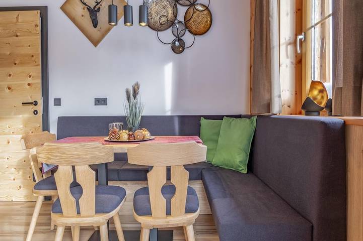 Ferienwohnung für 6 Personen, mit Whirlpool und Sauna sowie Terrasse, mit Haustier in Weißpriach