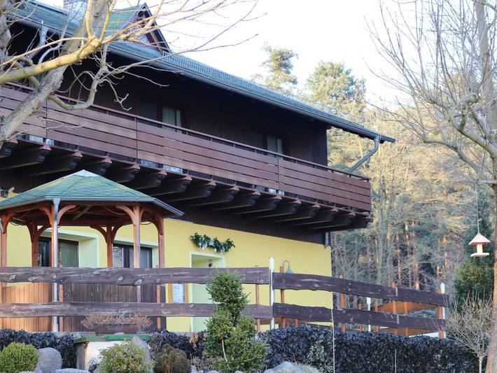 Hotel für 2 Personen, mit Balkon und Terrasse sowie Seeblick in Schenkendöbern