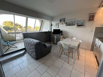 Appartement De Vacances pour 5 Personnes dans Port Camargue, Le Grau-du-Roi, Photo 4