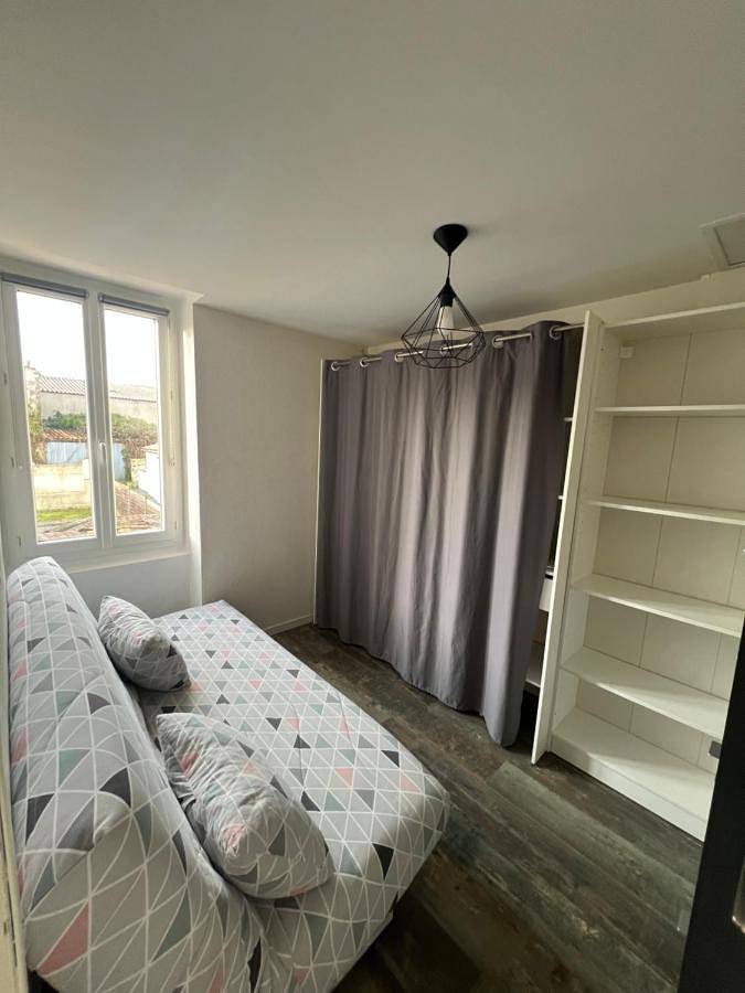 Location de vacances pour 6 personnes, avec jardin à Esnandes - 4
