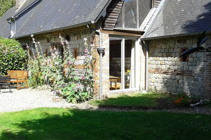 Maison de vacances pour 6 personnes, avec terrasse ainsi que jardin et jacuzzi à Sotteville-sur-Mer