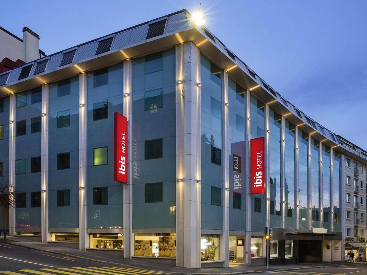 Ibis Lausanne Centre in Lausanne, Lac Léman