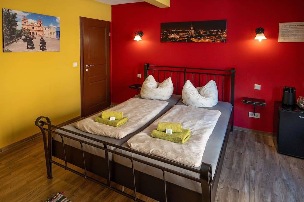 Doppelzimmer - Pension Cubana in Rothenburg/Oberlausitz, Oberlausitz-Niederschlesien