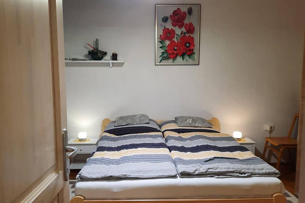 Ganze Wohnung, In Bük im Parterre mit Garten in Bük, Komitat Eisenburg