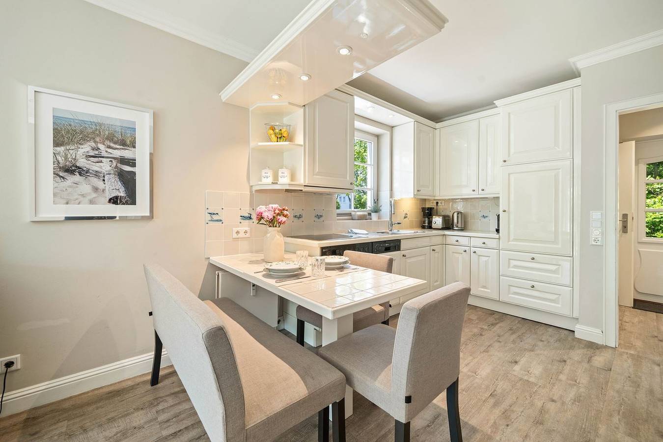 Ganze Wohnung, Wunderschöne, neu renovierte 3-Zimmer Wohnung im Herzen von Wenningstedt in Wenningstedt, Sylt