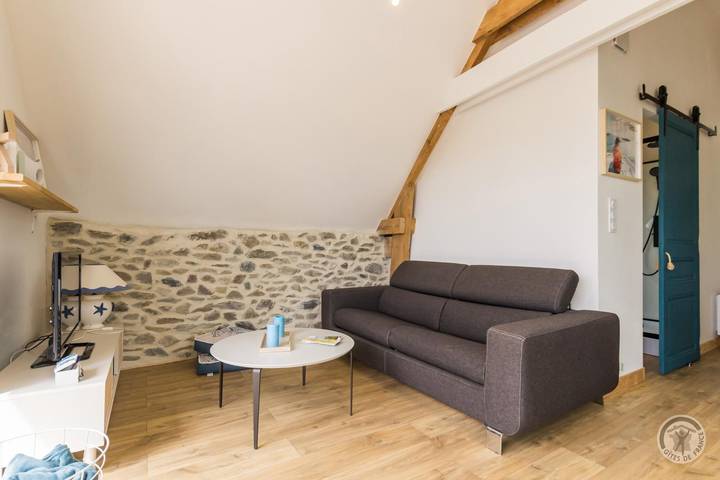 Gîte pour 2 personnes, avec jardin à Lingreville - 4