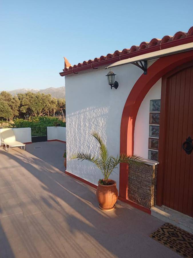 Gîte pour 4 personnes, avec jardin et vue dans Sitía - 2