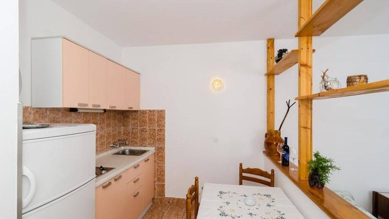 Ganze Ferienwohnung, Ferienwohnung für 3 Personen (30 m²) in Trstenik in Trstenik, Peljesac