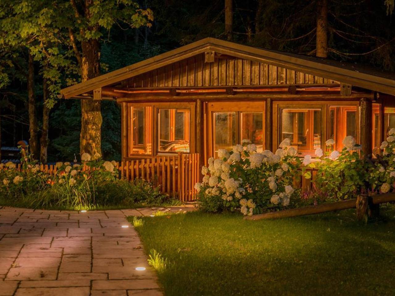 Ganze Ferienwohnung, 4* Sterne Bio-Holzhaus Heimat & Landhaus Heimat - Landhaus Appartement 2, 100m² 4-8 Personen in Ramsau am Dachstein, Schladming-Dachstein