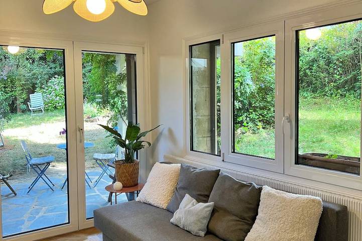 Gîte pour 3 personnes, avec Jardin à Louveciennes