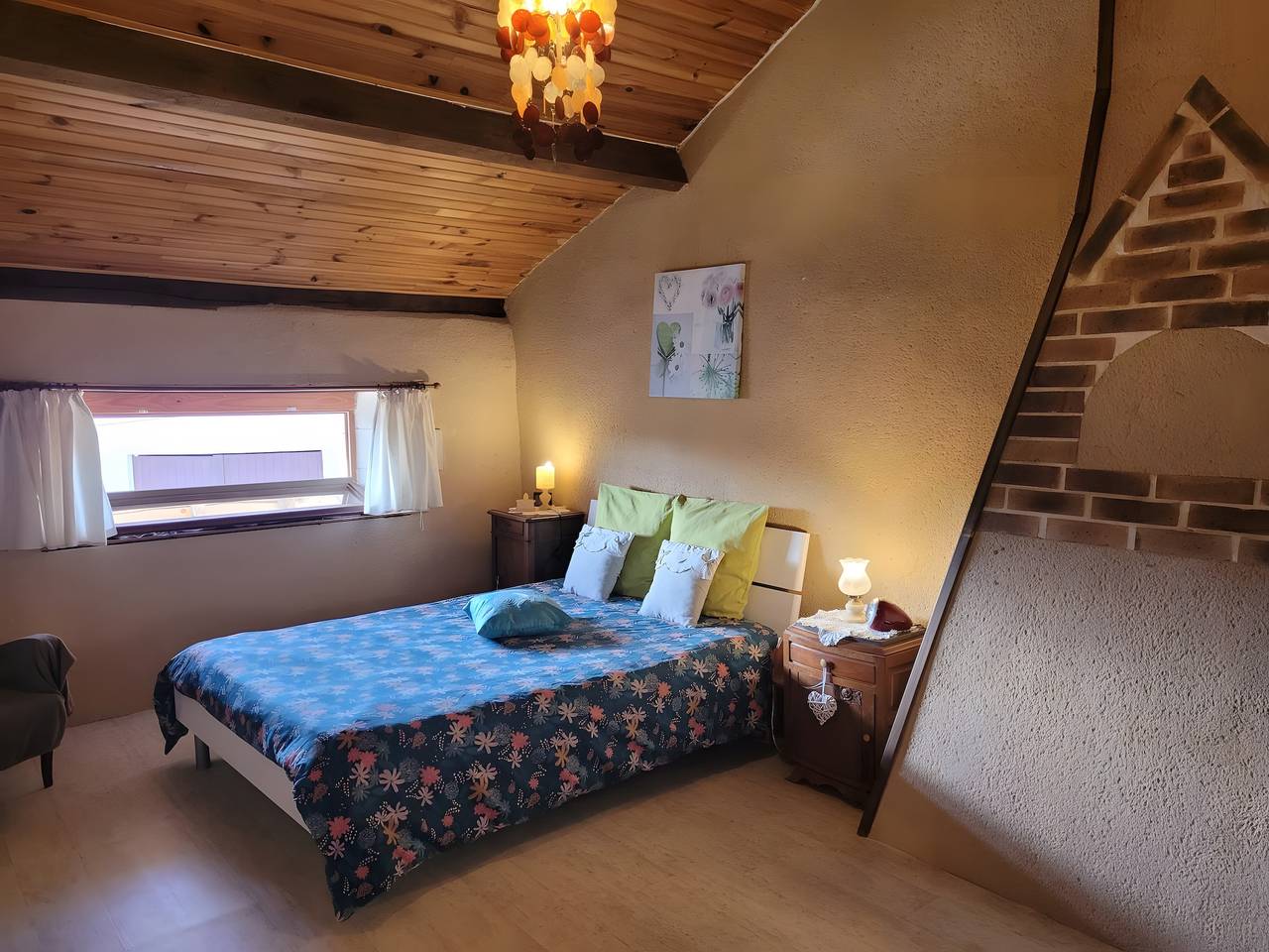 Le Séchoir d'Alice: casa de vacaciones con terraza, jardín privado y Wi-Fi in Saint-Germain-du-Salembre, Périgord Blanc