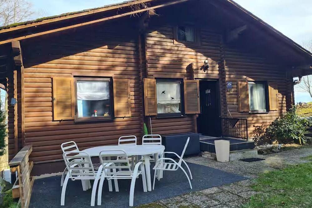 Nähe Pullmann City - kleines Haus mitten in der Natur..Ferien fürs ganze Jahr... in Windorf, Ostbayern