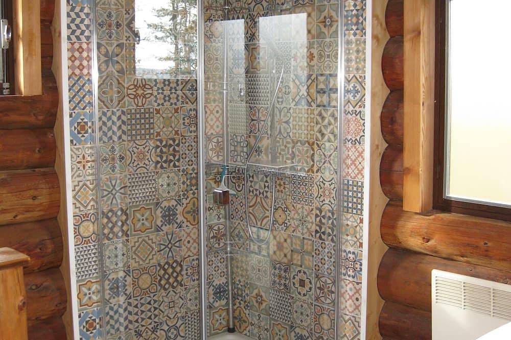 Deux maisons en rondins en champagne avec Piscine et Sauna à Essoyes in Essoyes, Aube