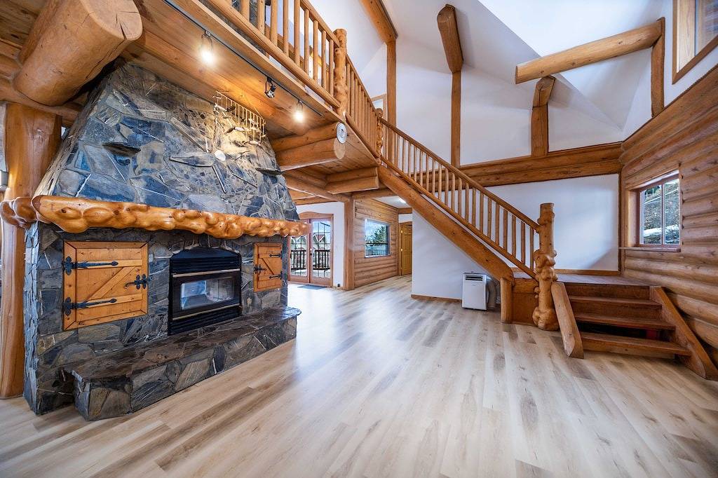 Chalet at Swan Lake in Silver Star