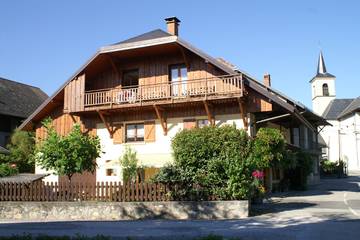 Gîte pour 7 personnes, avec balcon à Châteauneuf (Savoie)