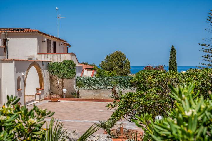 Villa voor 10 personen, met Tuin in San Vito Lo Capo